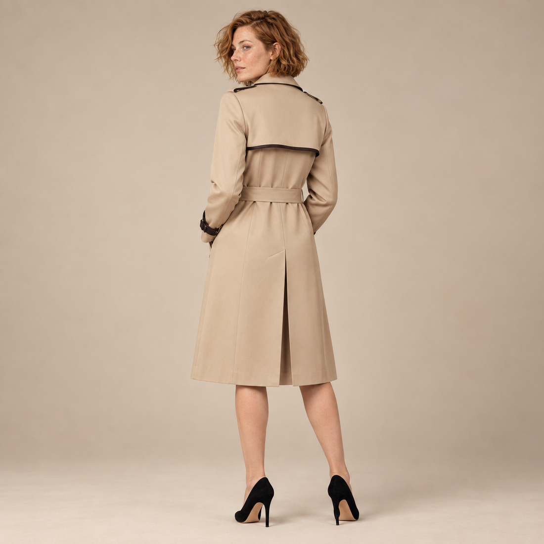 Trenchcoat voor dames met ceintuur en gestructureerd oppervlak