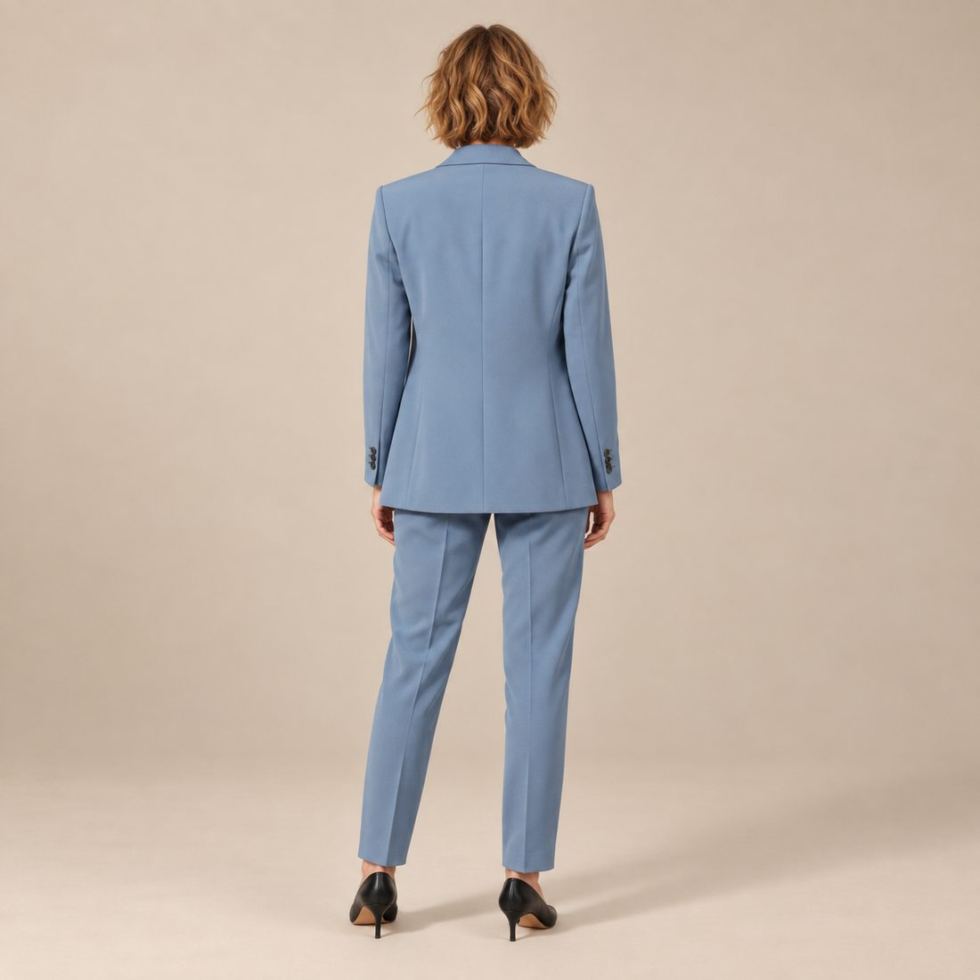 Blazer- en broekset voor dames met reverskraag en rechte pijpen