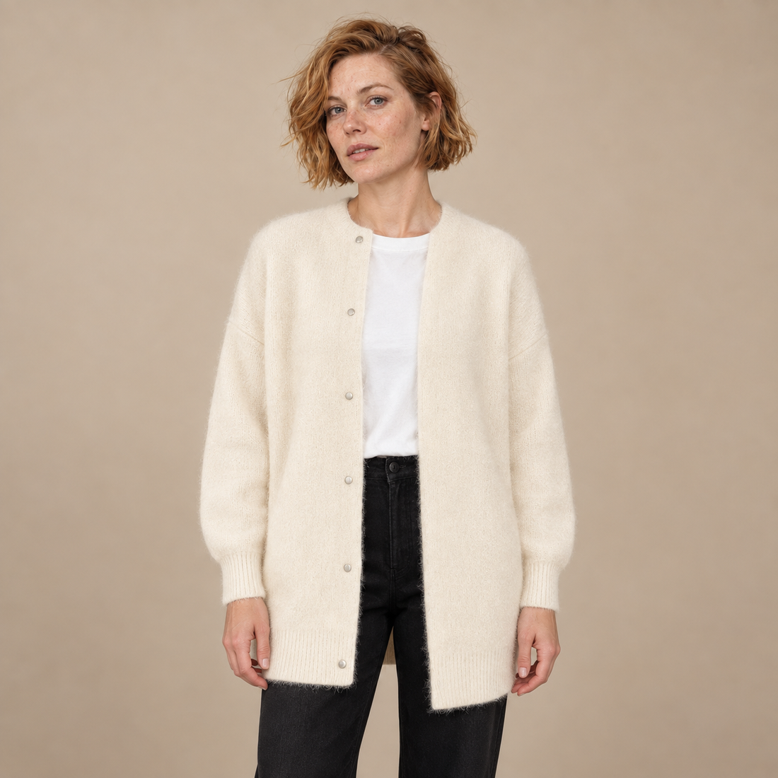 Damesvest met knoopsluiting en geribde boorden