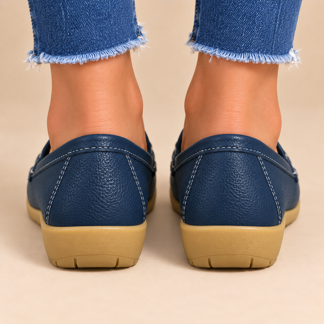 Leren damesloafers met sleehakzool en kwastjes