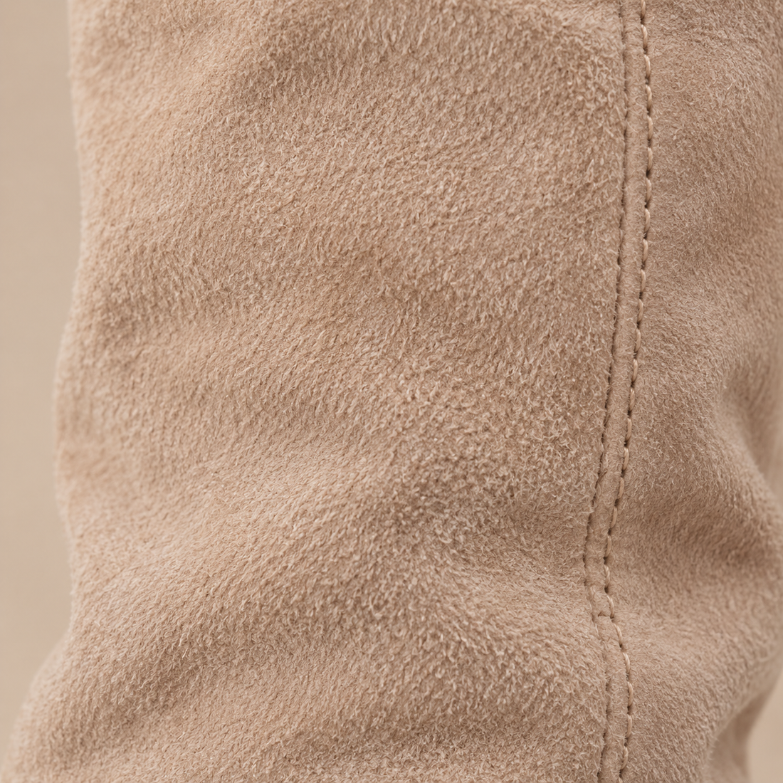 Overkneelaarzen voor dames met geplooide schacht en platte hak