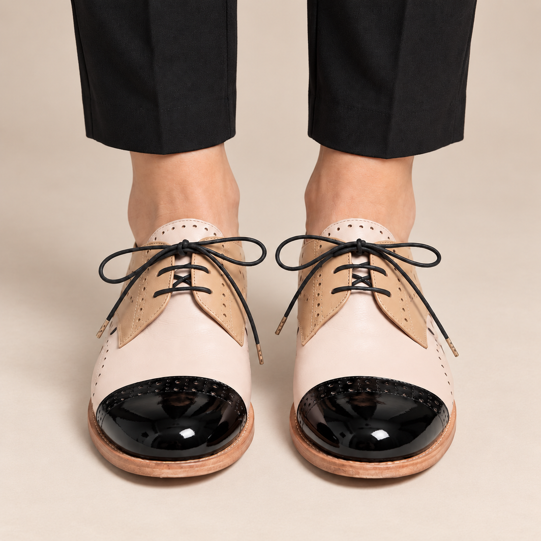 Oxfordschoenen voor dames met lage hak voor op kantoor