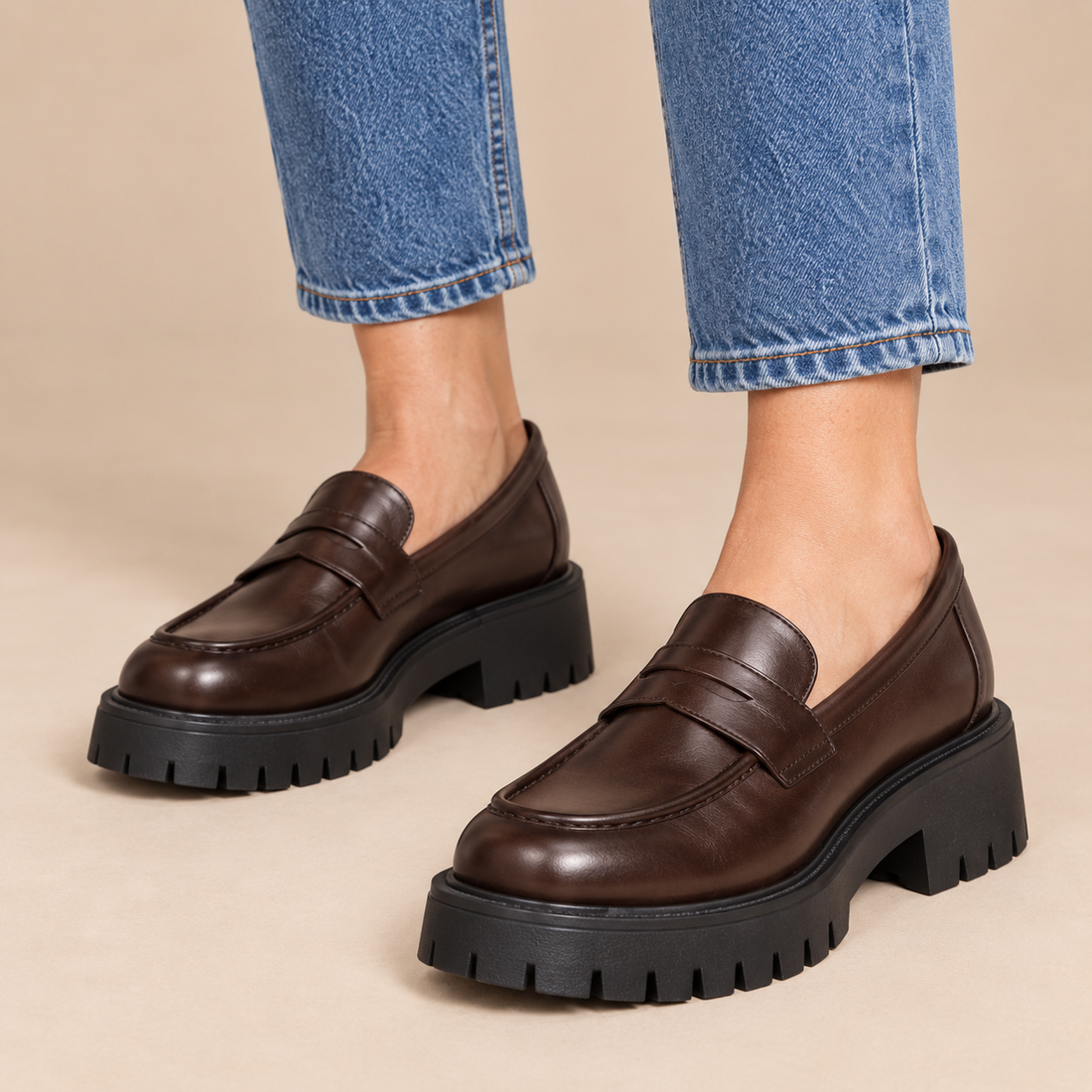 Plateauloafers voor dames met grove zool en instapmodel