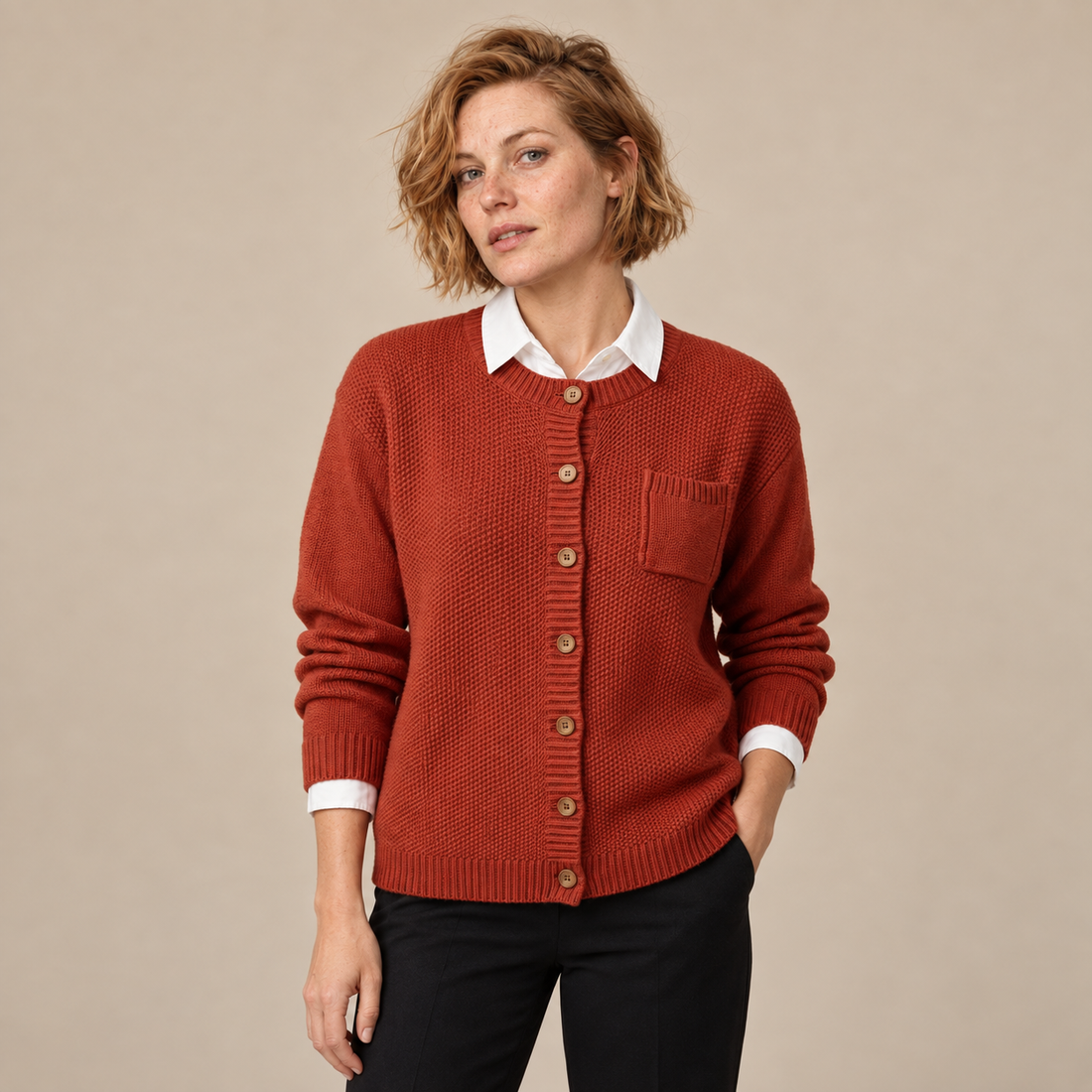 Damesvest met knoopsluiting en borstzak