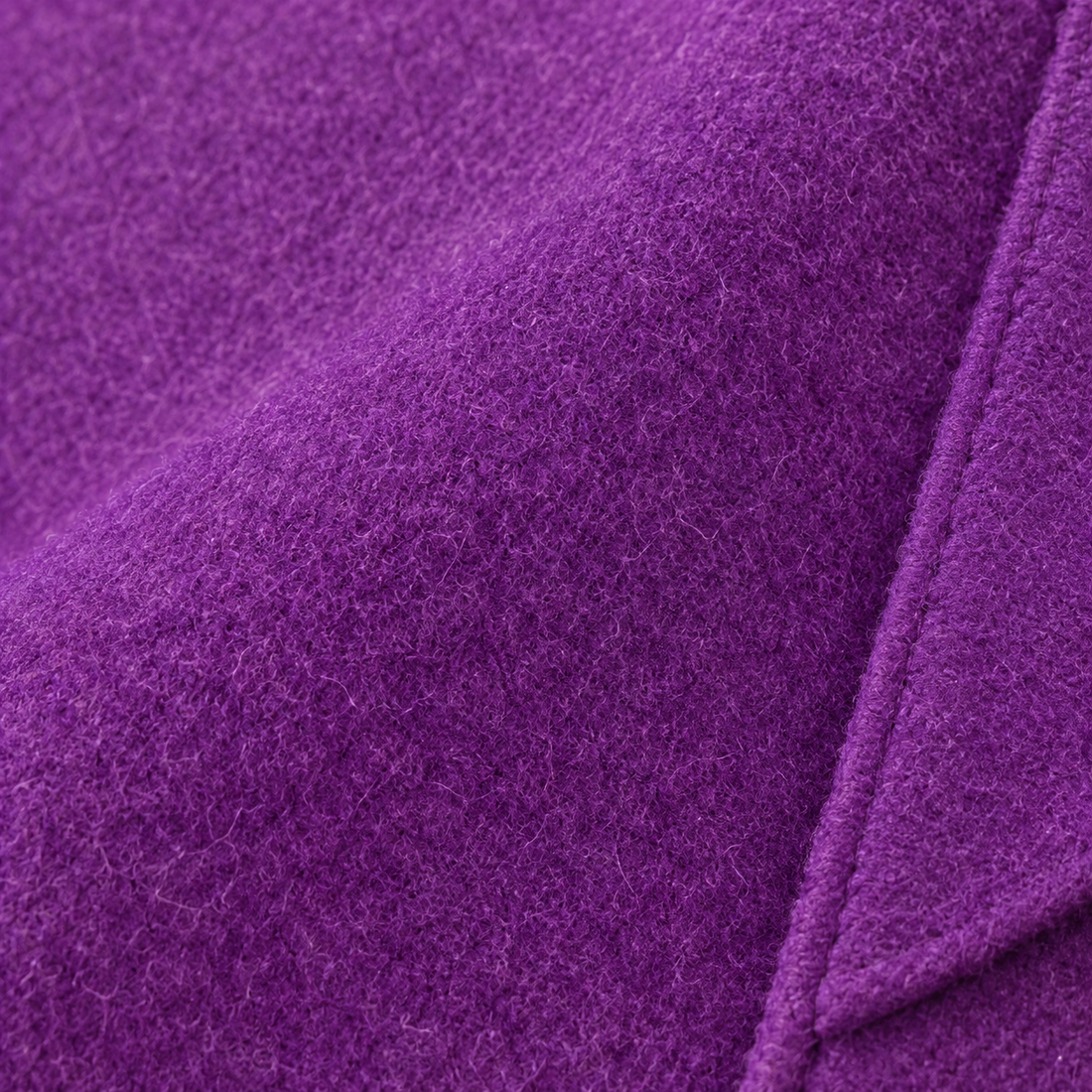 Oversized wollen damestrenchcoat met brede revers