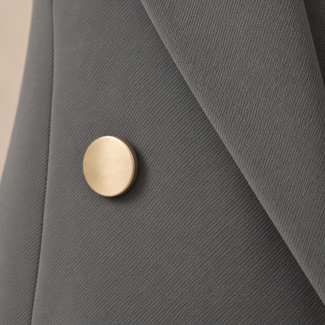 Dubbelrijige damesblazer met reverskraag