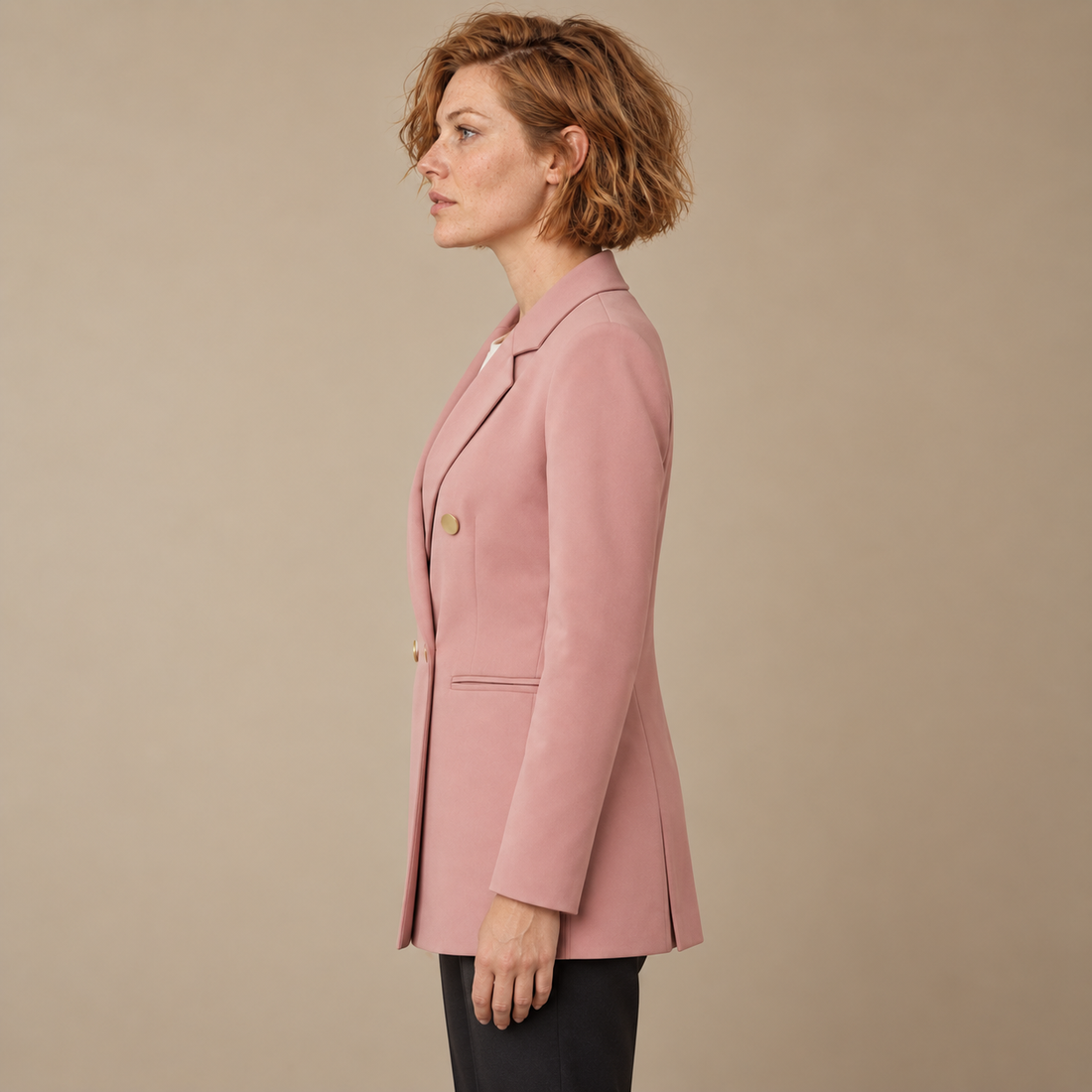 Dubbelrijige damesblazer met reverskraag