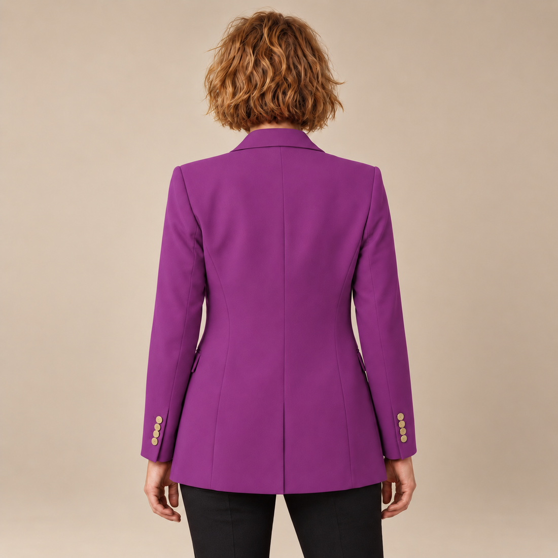 Dubbelrijige damesblazer met reverskraag