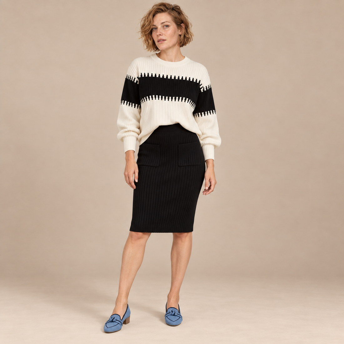 Geribde tweedelige damesset met trui in colourblock