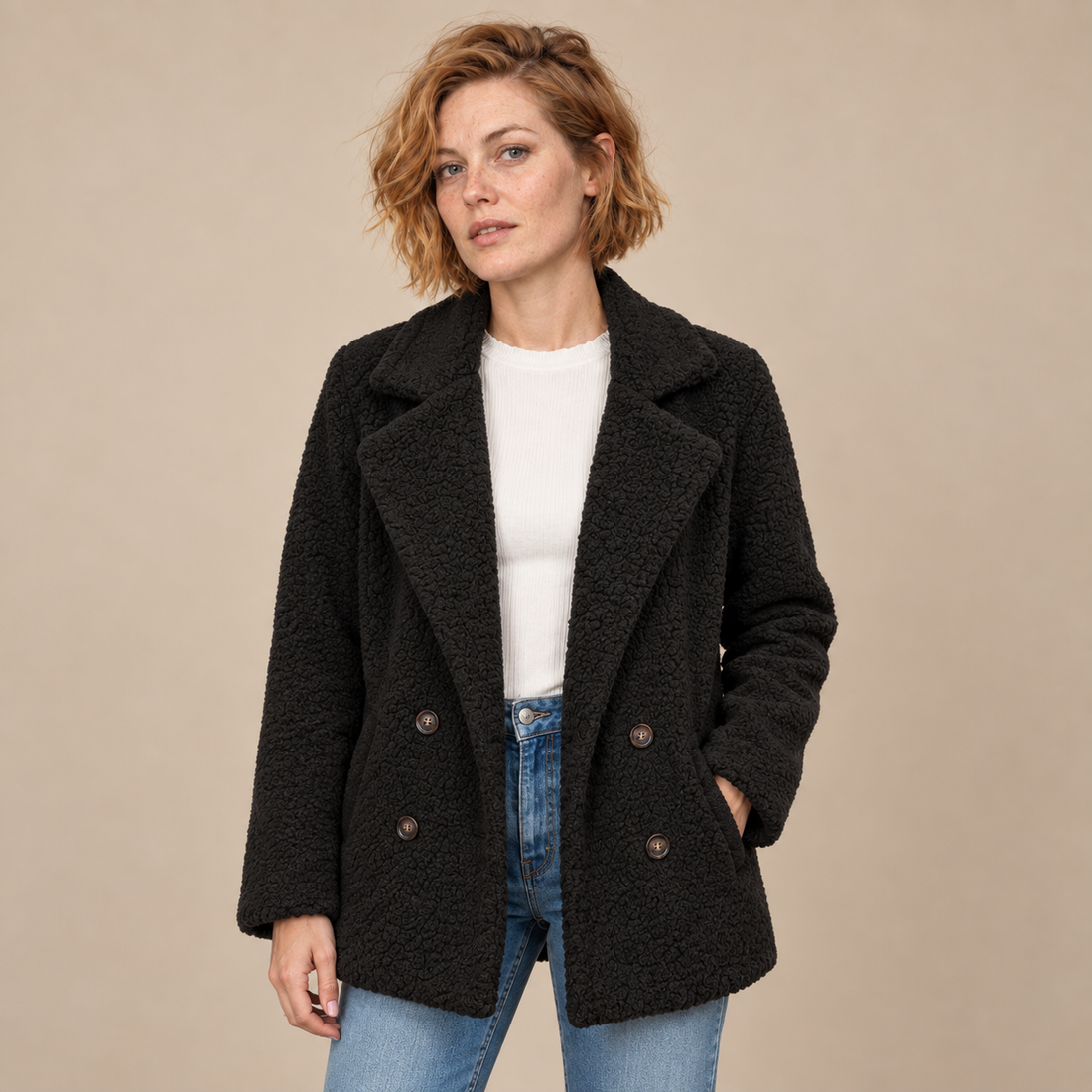 Teddyblazer voor dames met reverskraag en knoopsluiting