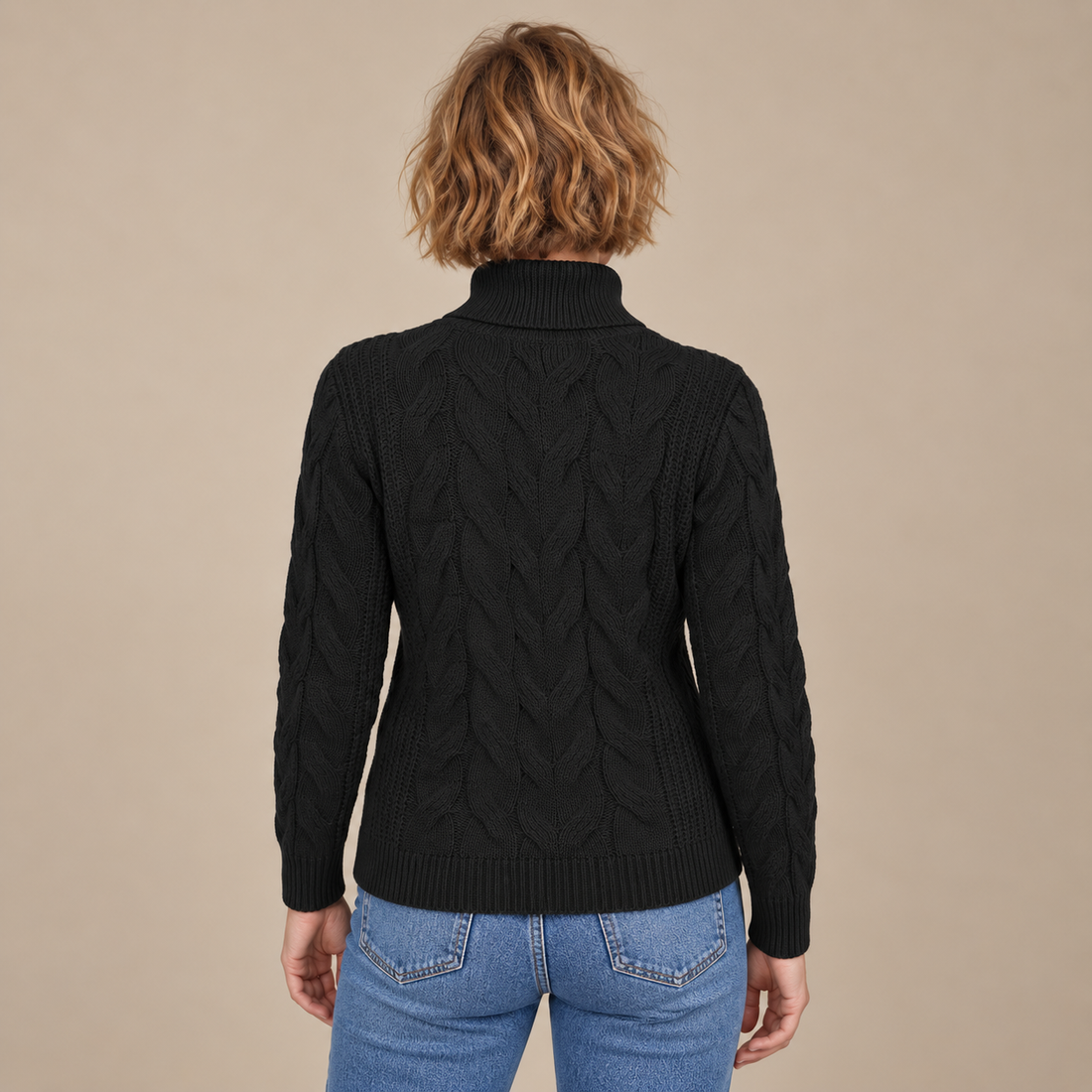 Knusse kabelgebreide coltrui voor dames