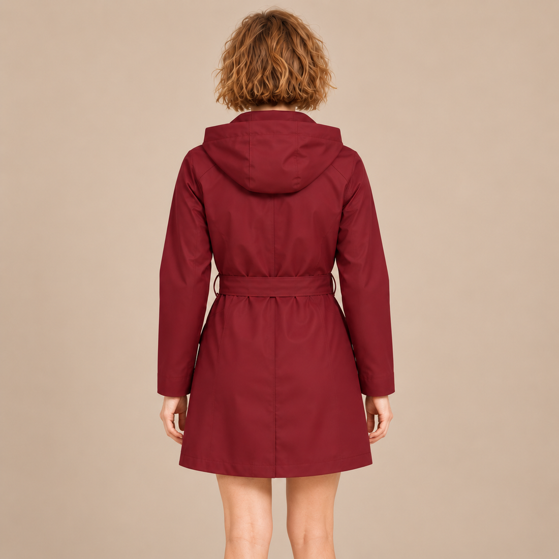 Damestrenchcoat met capuchon, ceintuur en knoopsluiting