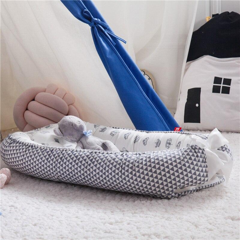Portable Baby Lounger Nest, Cushioned Double-Sided Cotton