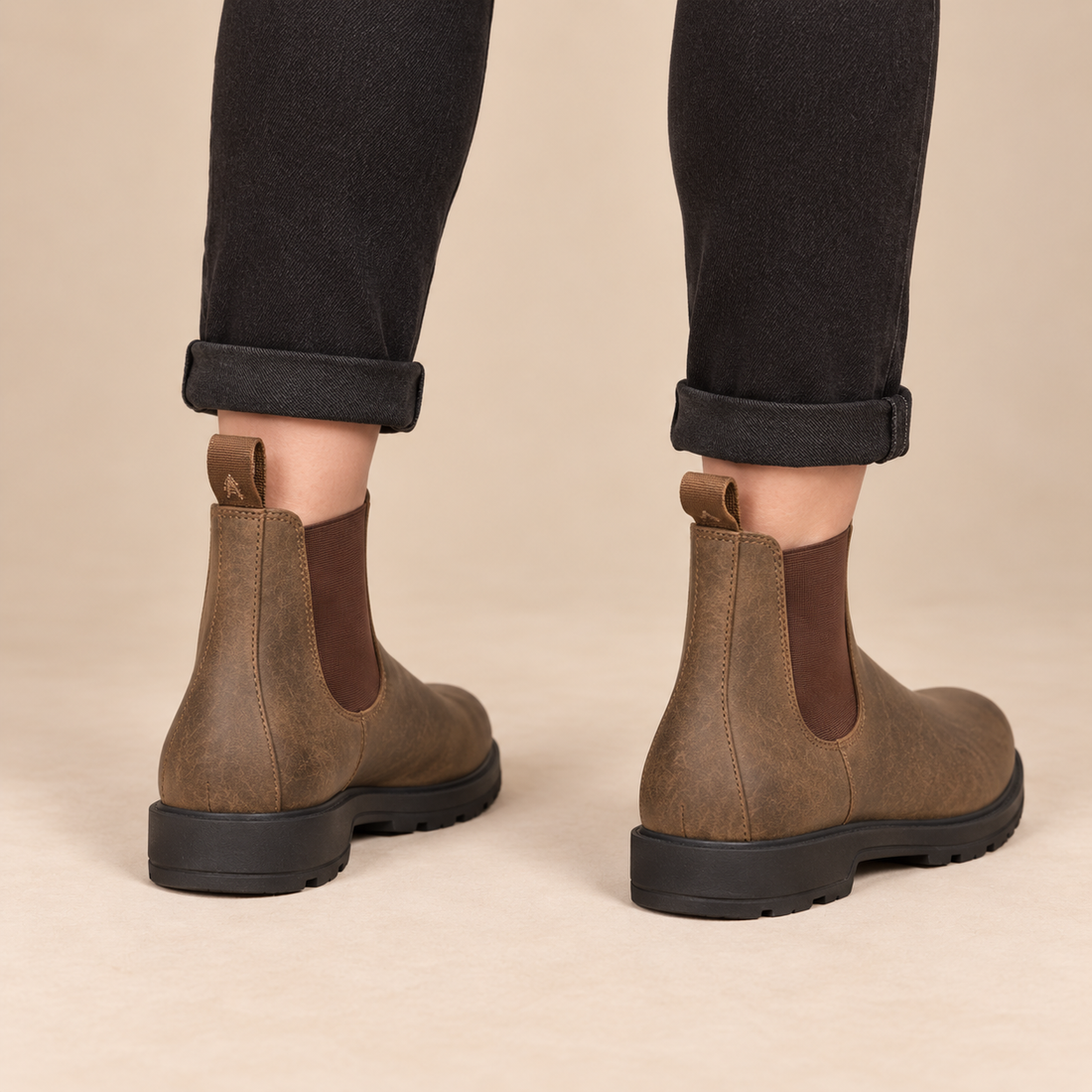 Chelsea boots voor dames met elastische inzetten en aantreklussen