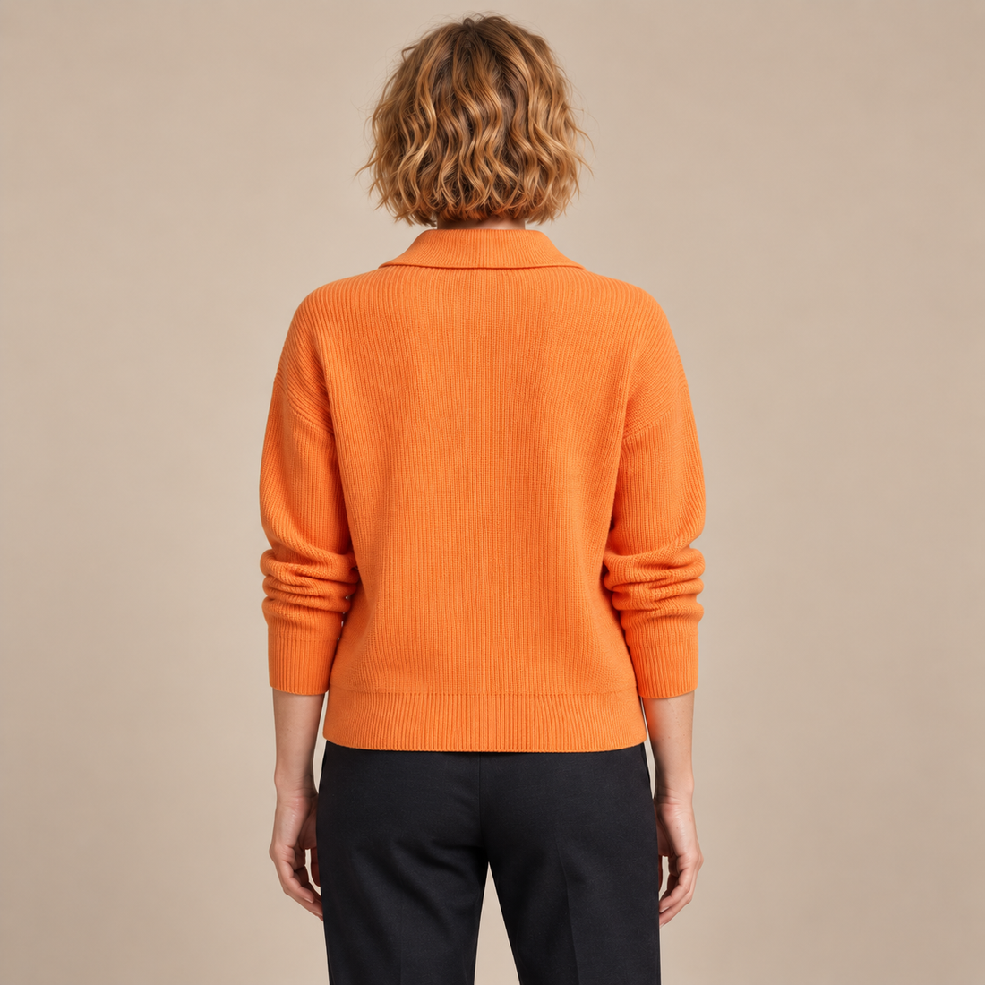 Damesvest met knoopsluiting en kraag
