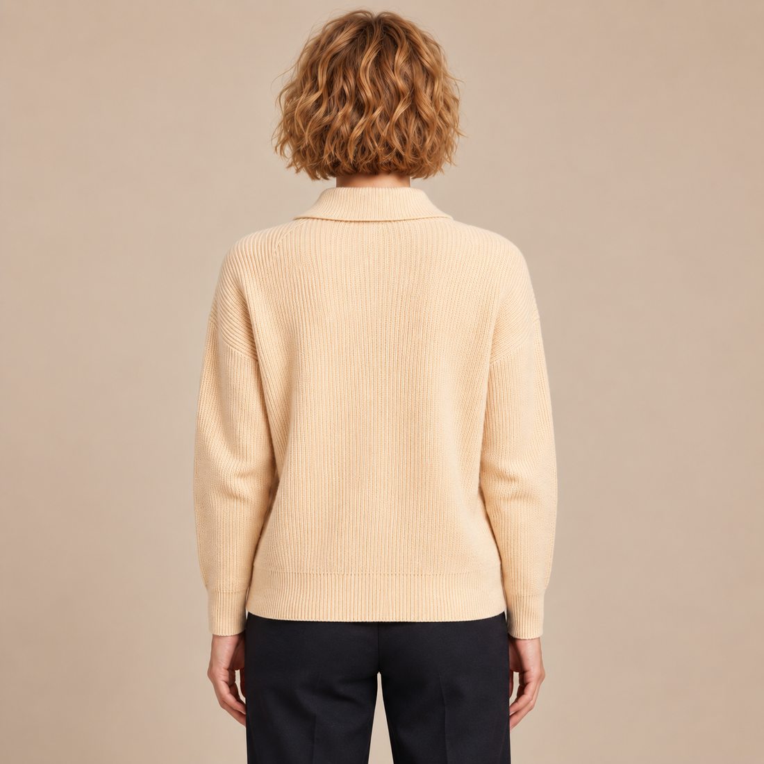 Damesvest met knoopsluiting en kraag