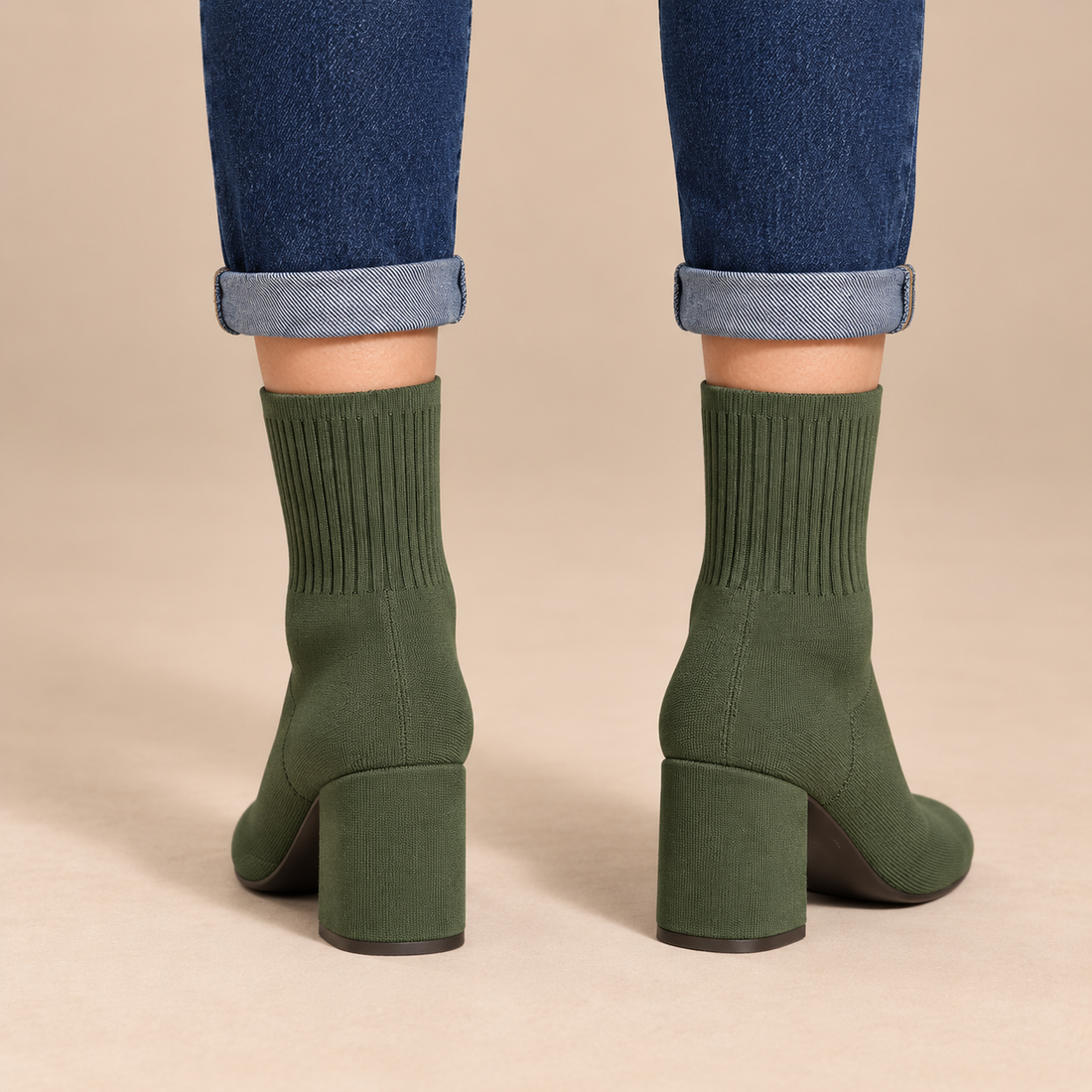 Enkellaarsjes voor dames met geribde stretchrand voor de herfst