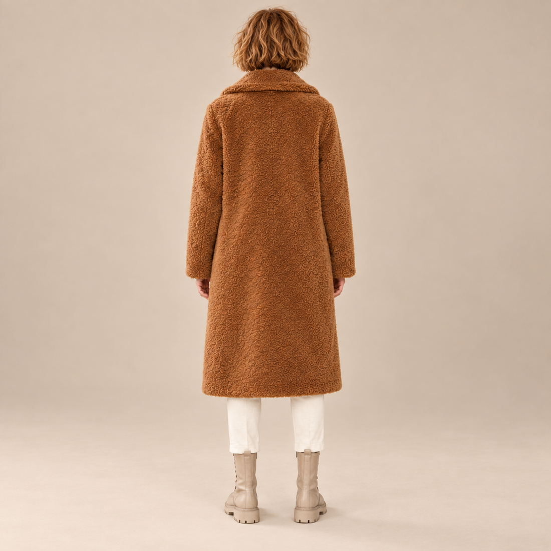 Lange teddyjas voor dames met revers