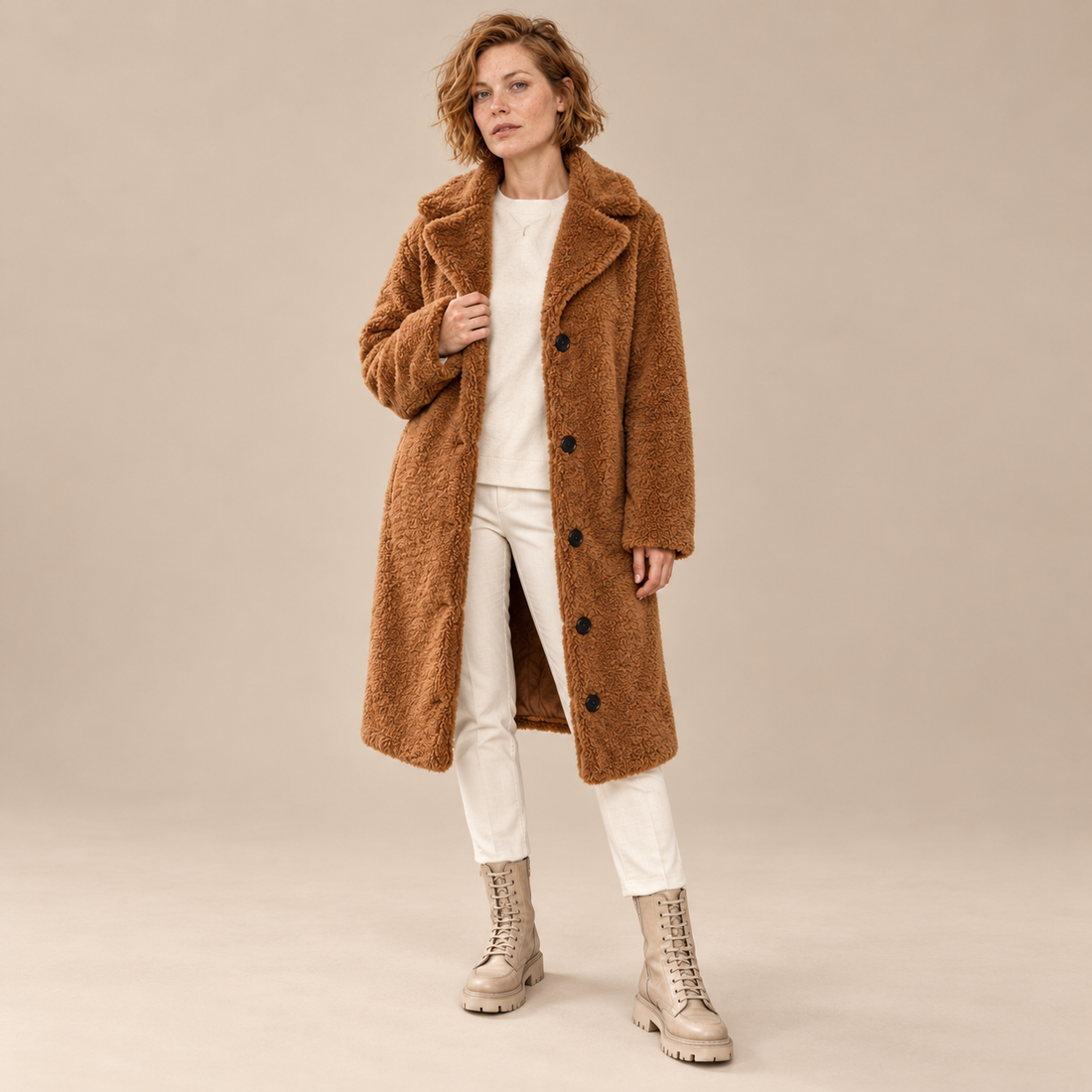 Lange teddyjas voor dames met revers