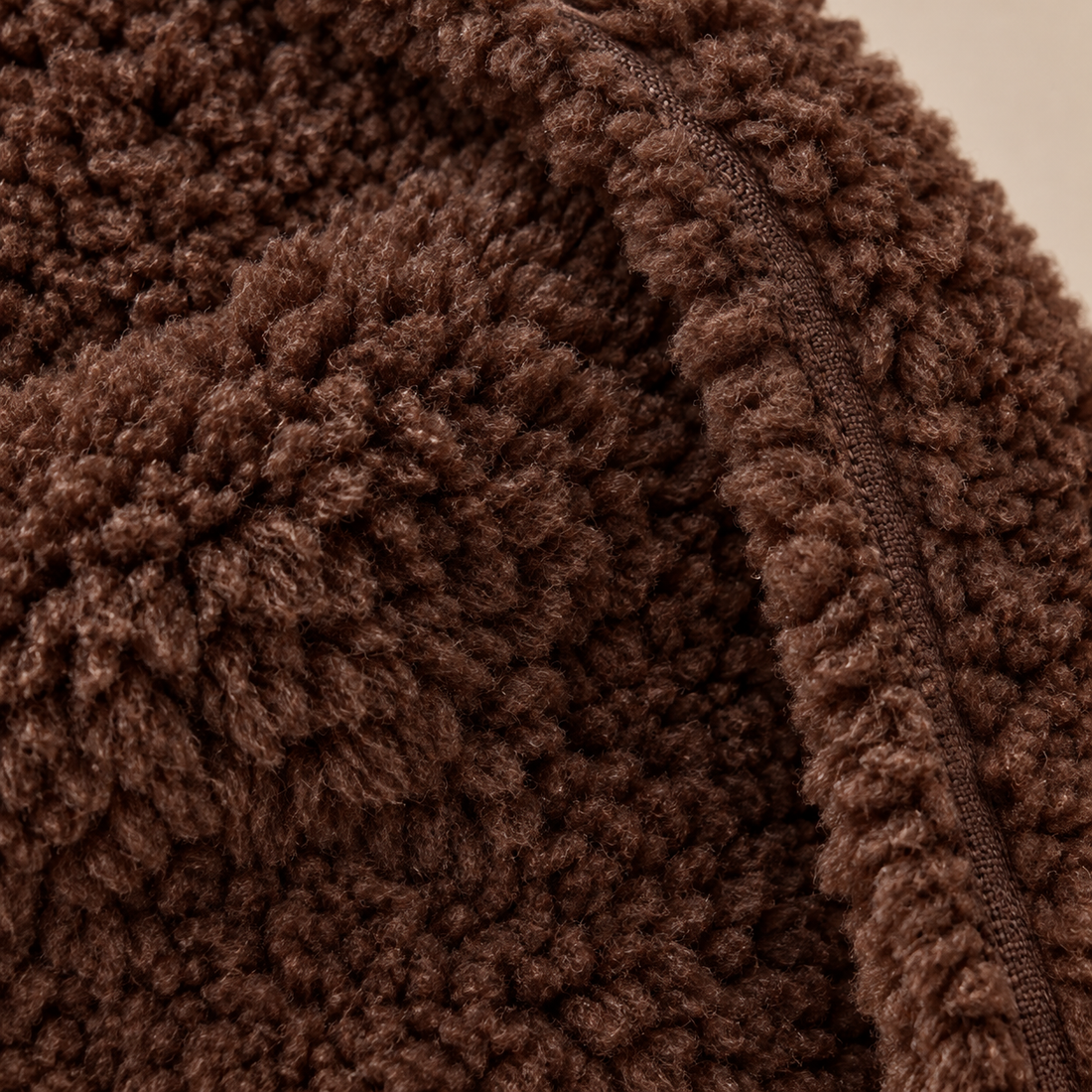 Lange teddyjas voor dames met capuchonkraag en losse pasvorm