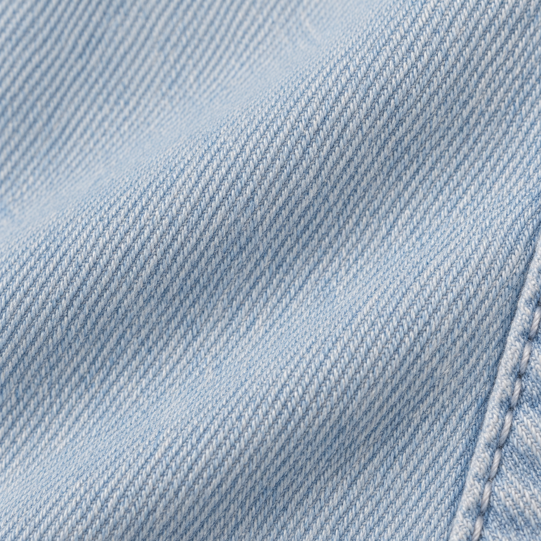 Spijkerblouse voor dames met knoopsluiting en lange mouwen