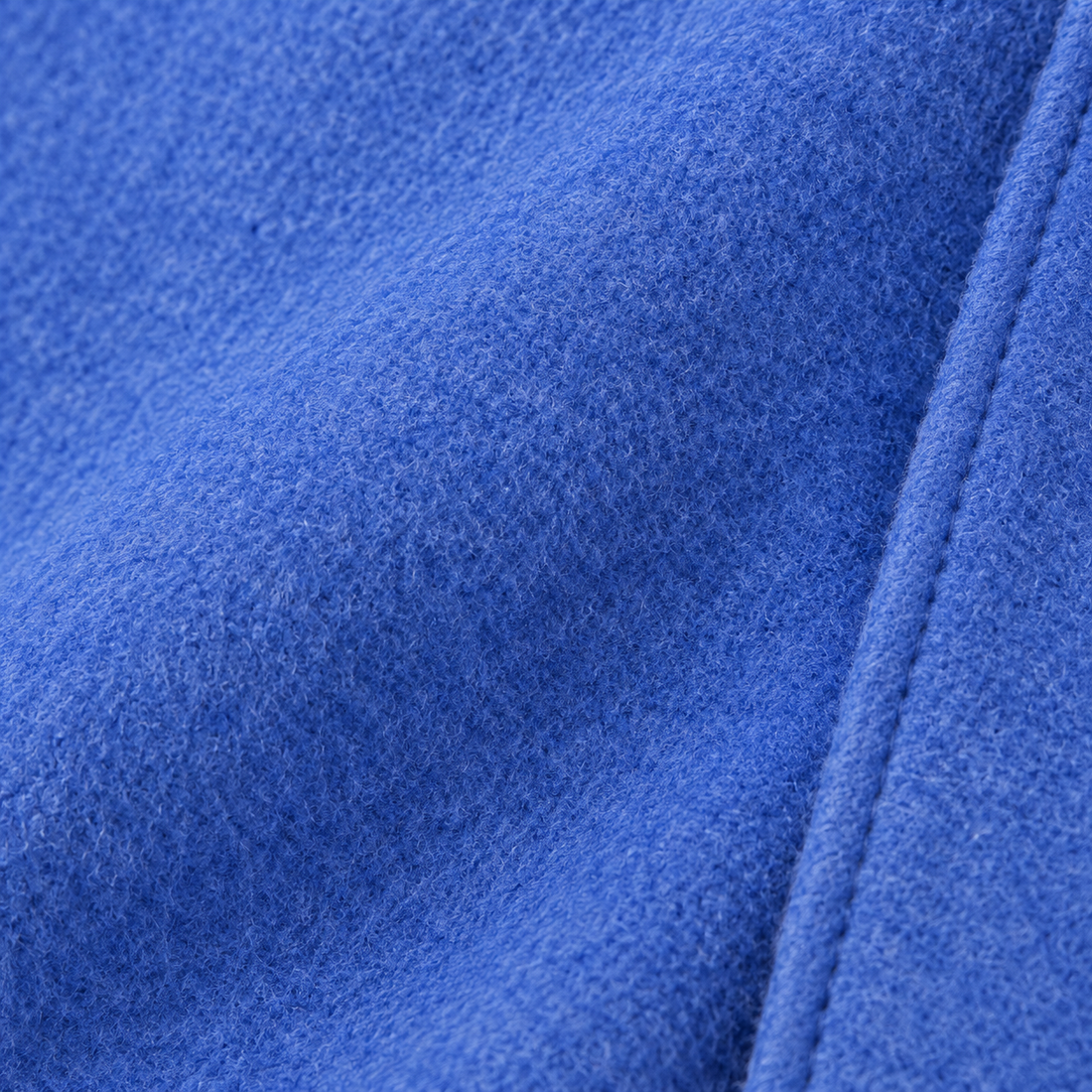 Oversized wollen damestrenchcoat met brede revers