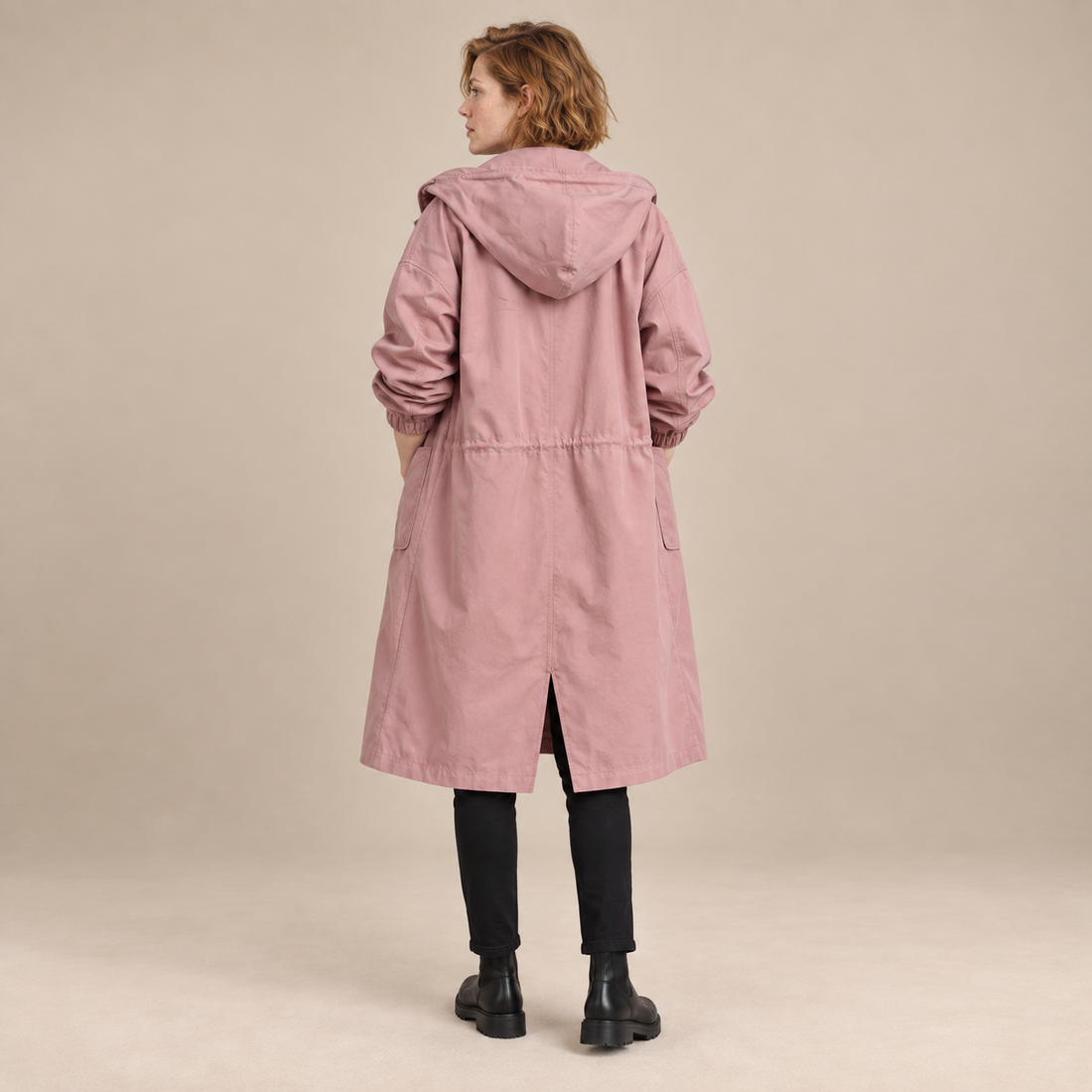 Lange damestrenchcoat met capuchon en knoopsluiting