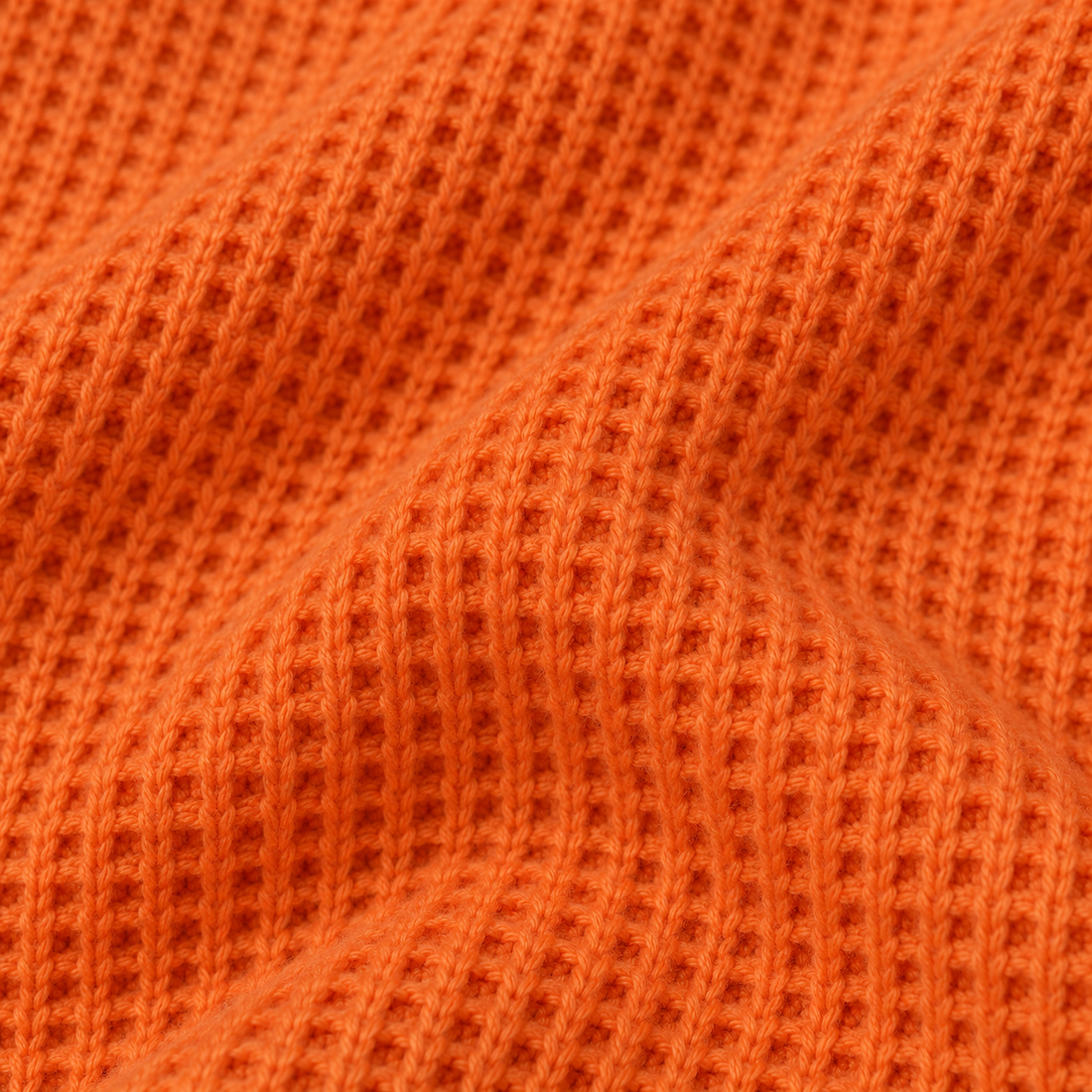 Wafeltrui voor dames met henleyhals en knoopdetail