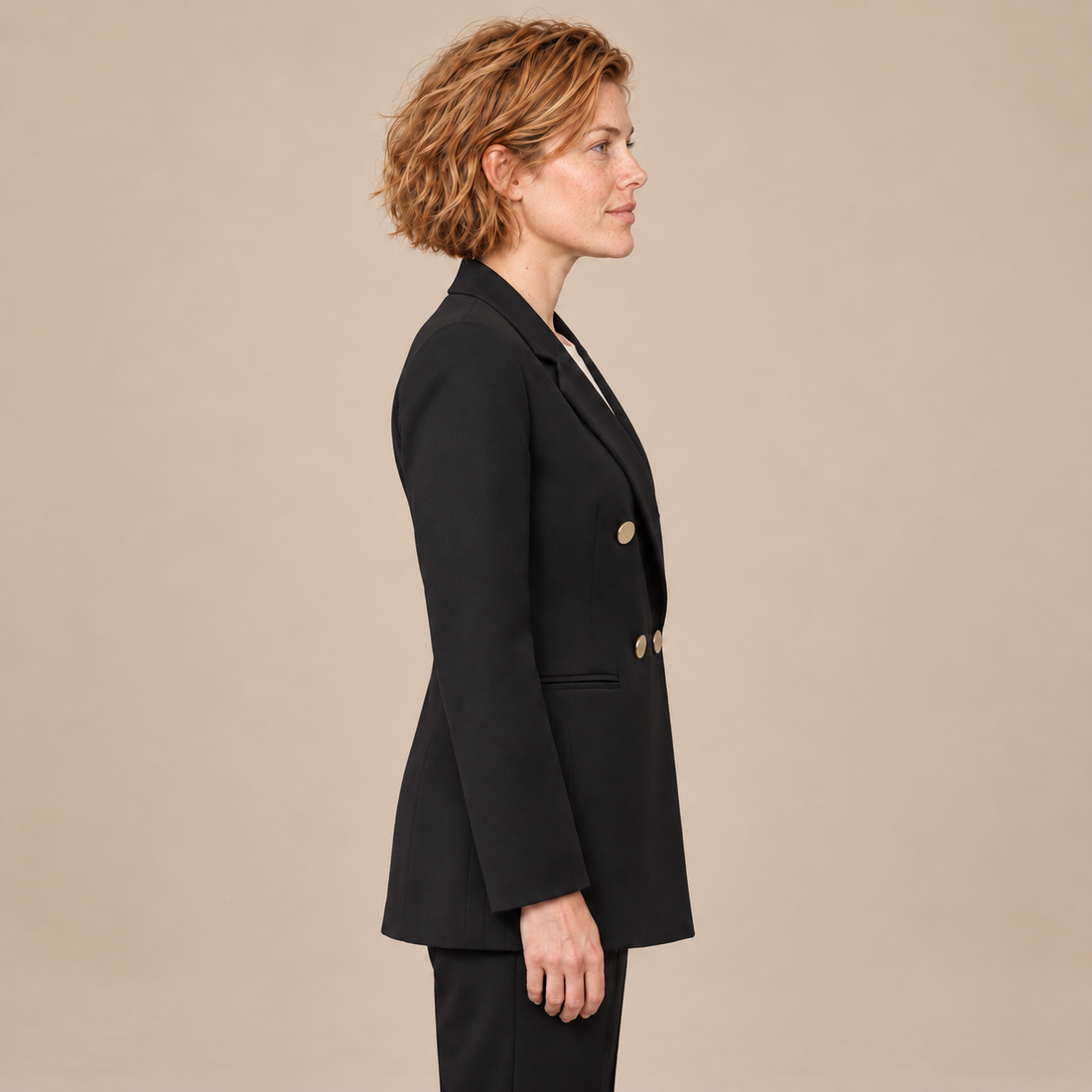 Dubbelrijige damesblazer met reverskraag