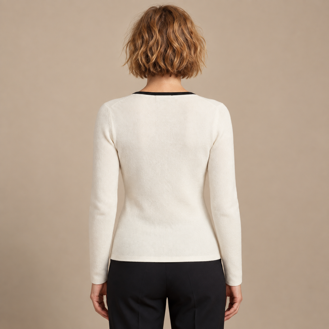 Overslagtop voor dames met V-hals en lange mouwen