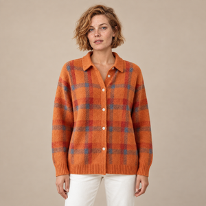 Gebreid damesvest met knoopsluiting en ruitpatroon