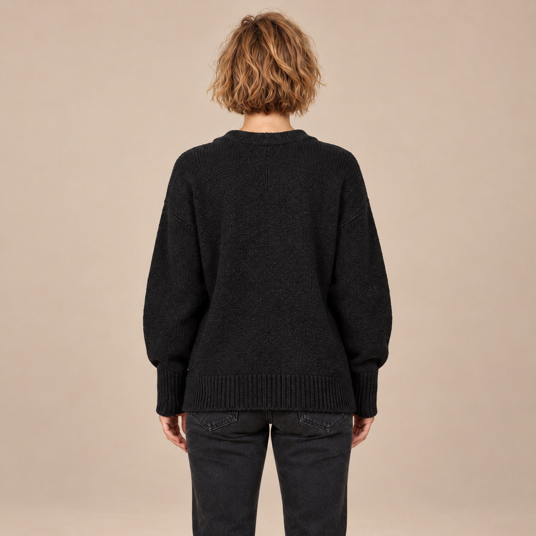 Damesvest met knoopsluiting en gewatteerde panelen