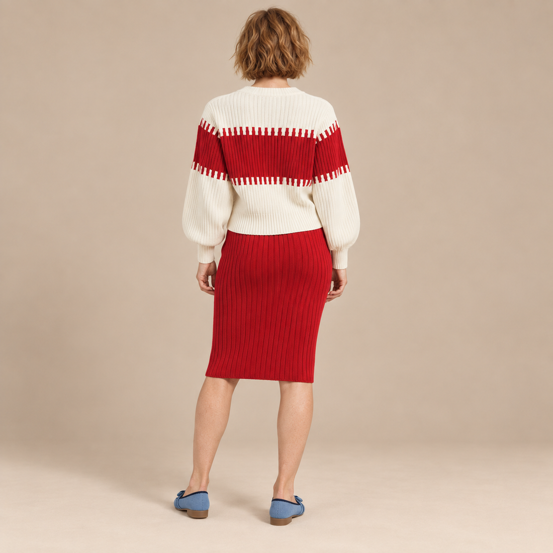 Geribde tweedelige damesset met trui in colourblock