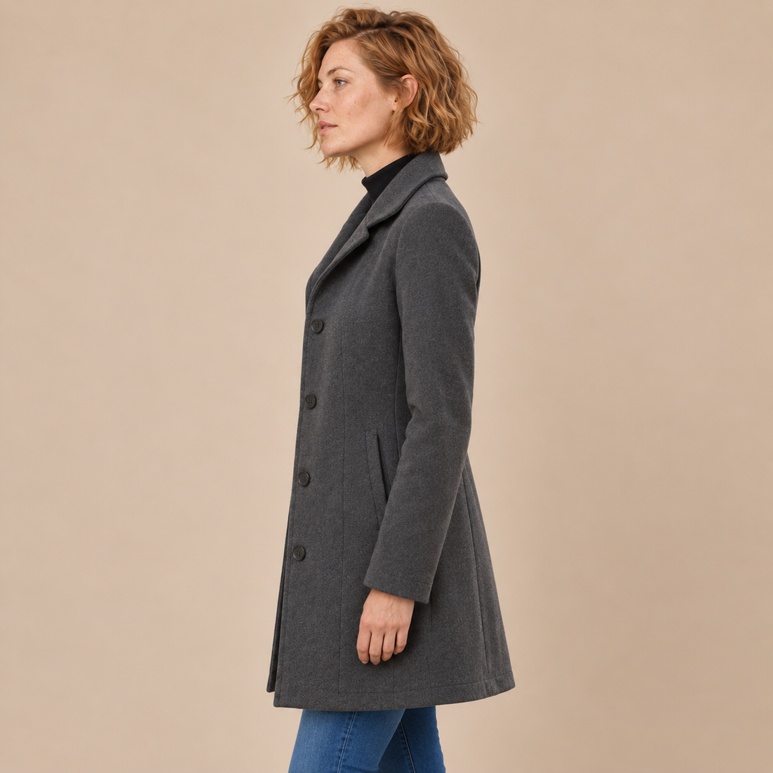 Lange winterjas voor dames met knoopsluiting en reverskraag