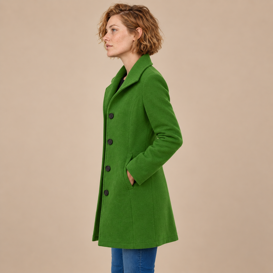 Lange winterjas voor dames met knoopsluiting en reverskraag