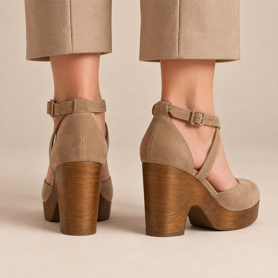 Mary jane pumps met plateau en enkelbandje voor dames