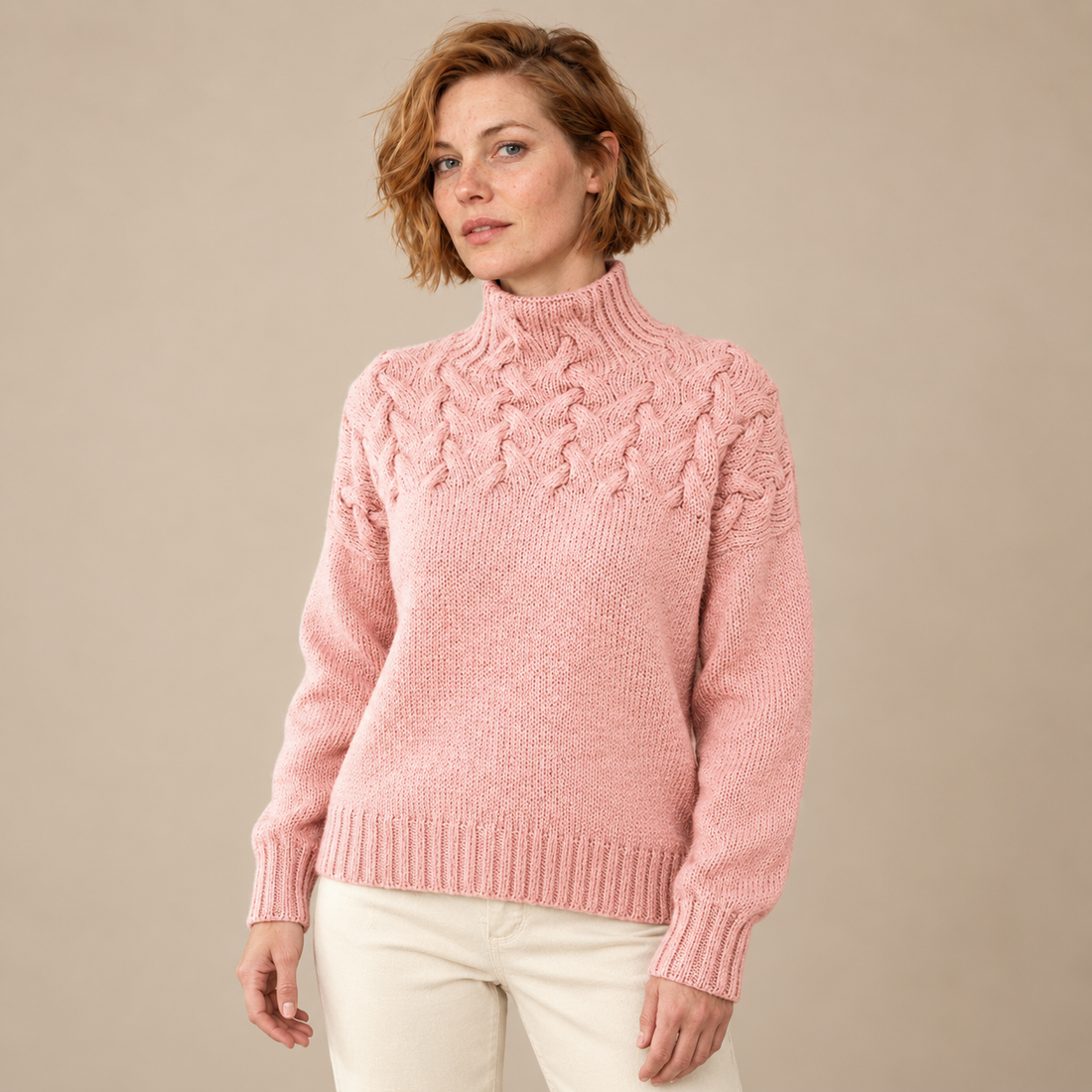 Kabeltrui voor dames met hoge col