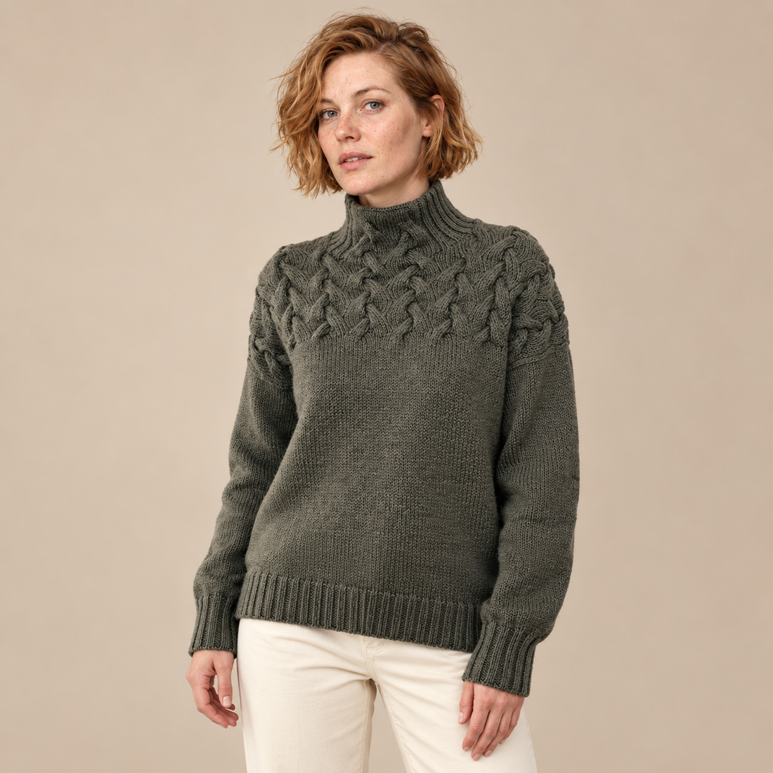 Kabeltrui voor dames met hoge col