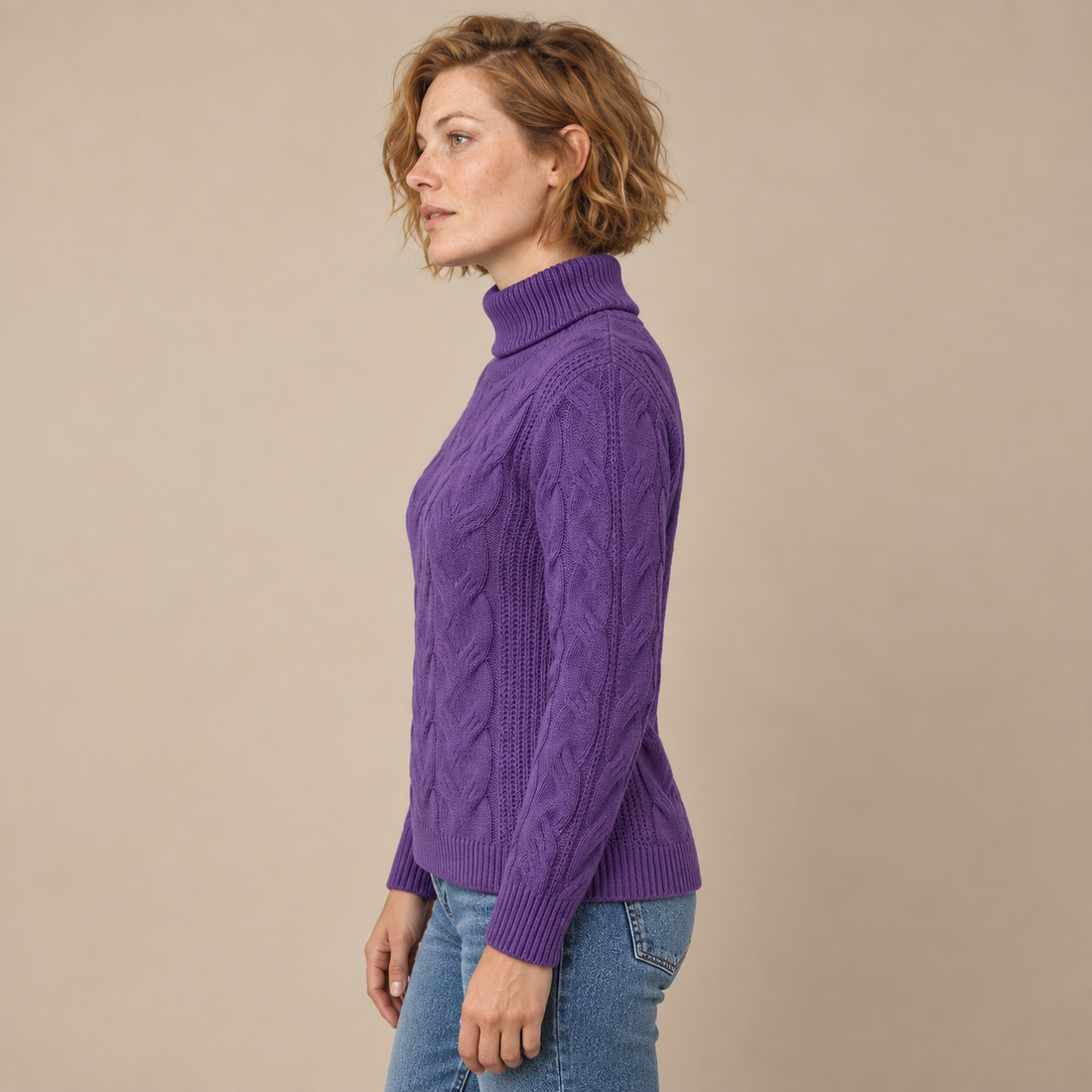 Knusse kabelgebreide coltrui voor dames