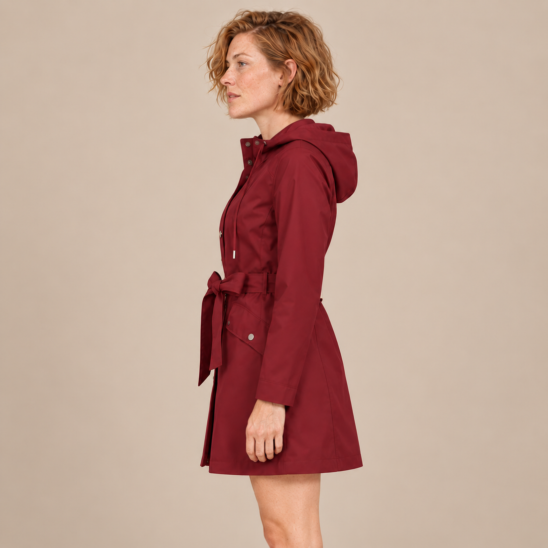 Damestrenchcoat met capuchon, ceintuur en knoopsluiting